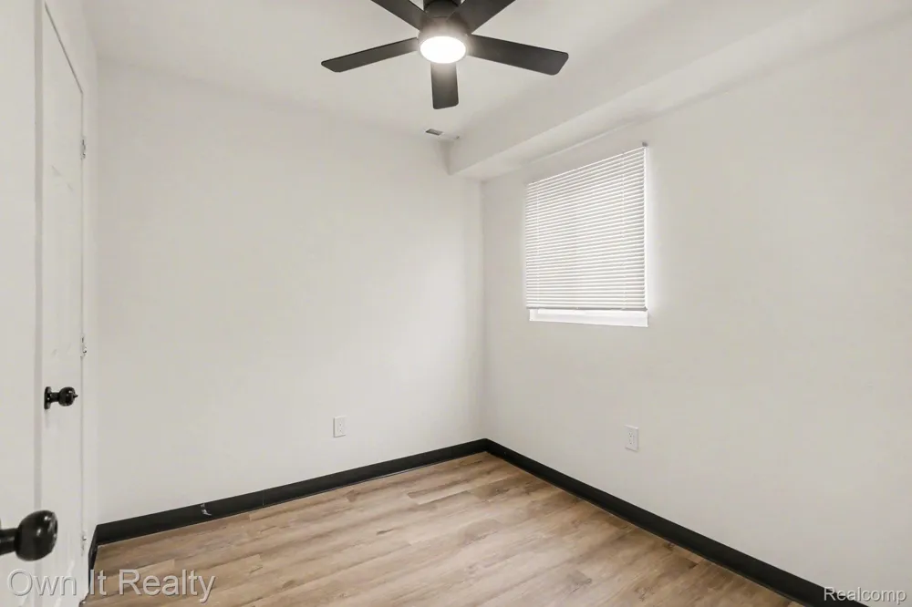 13031 Joy Road Detroit City, MI 48228