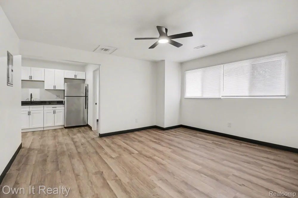 13031 Joy Road Detroit City, MI 48228