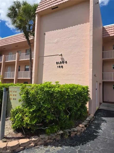 160 Turtle Lake Court #209