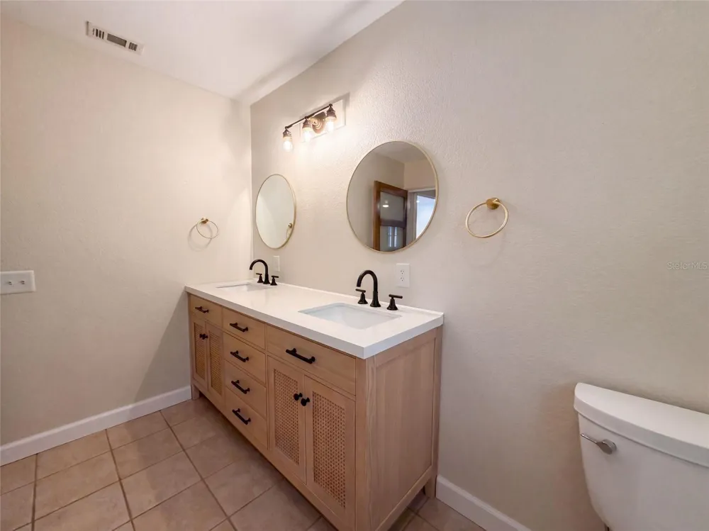 5438 COLD SPRING LANE North Port, FL 34291