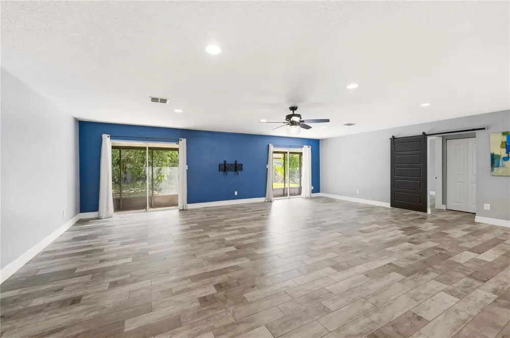 10702 WILLIAM TELL DRIVE Orlando, FL 32821