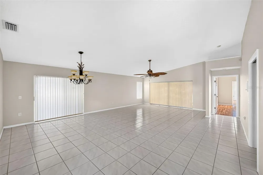 718 BRIGHTSIDE CRESCENT DRIVE #10 Venice, FL 34293