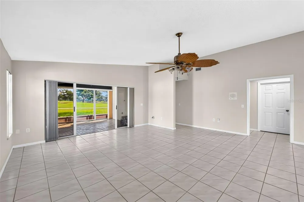 718 BRIGHTSIDE CRESCENT DRIVE #10 Venice, FL 34293