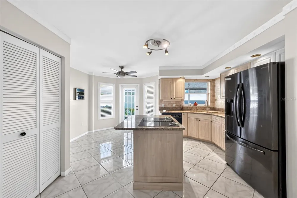 718 BRIGHTSIDE CRESCENT DRIVE #10 Venice, FL 34293