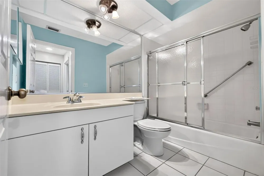 718 BRIGHTSIDE CRESCENT DRIVE #10 Venice, FL 34293