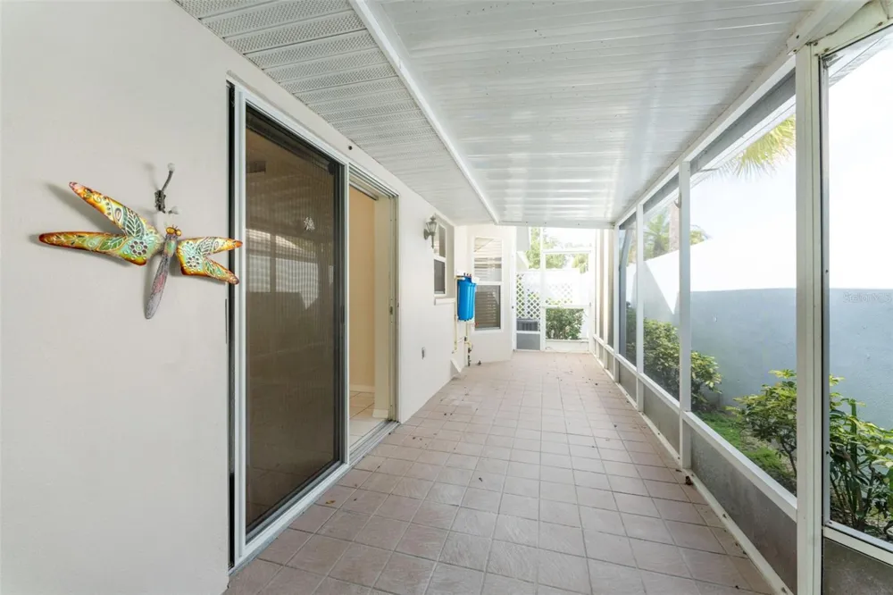 718 BRIGHTSIDE CRESCENT DRIVE #10 Venice, FL 34293