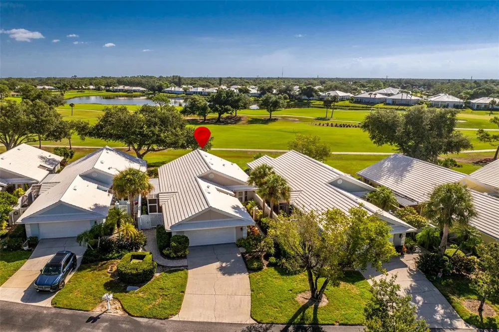 718 BRIGHTSIDE CRESCENT DRIVE #10 Venice, FL 34293