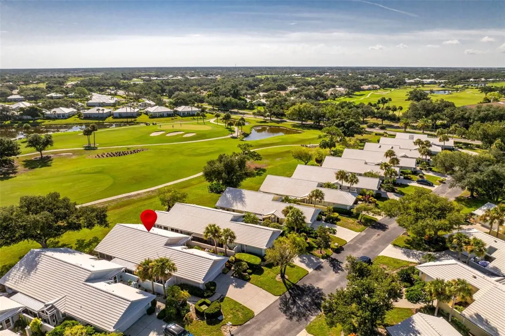 718 BRIGHTSIDE CRESCENT DRIVE #10 Venice, FL 34293