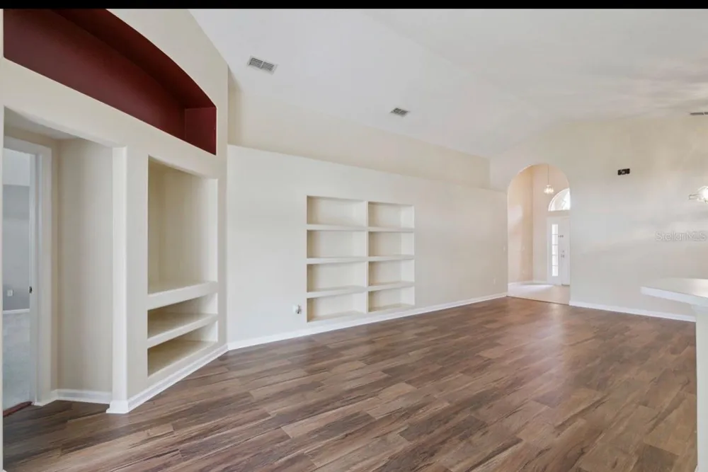 15723 MARKHAM DRIVE Clermont, FL 34714