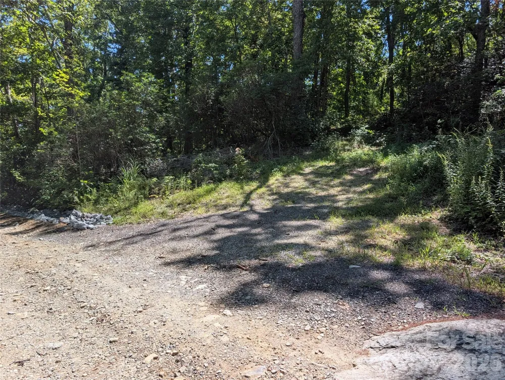 1824 Old Mill Road Hendersonville, NC 28792