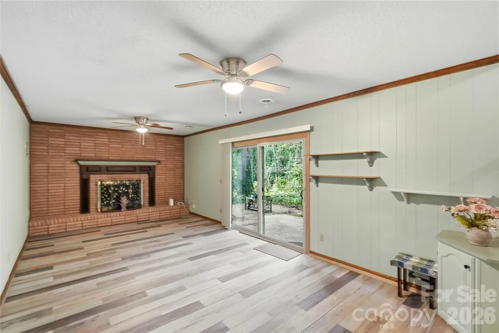 4819 Carousel Drive Charlotte, NC 28212