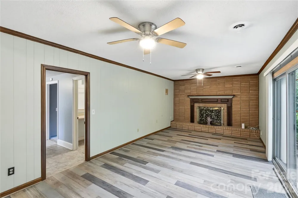 4819 Carousel Drive Charlotte, NC 28212