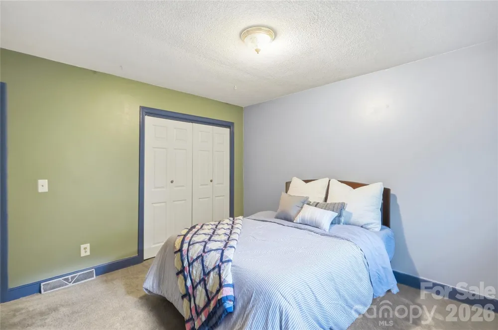 4819 Carousel Drive Charlotte, NC 28212