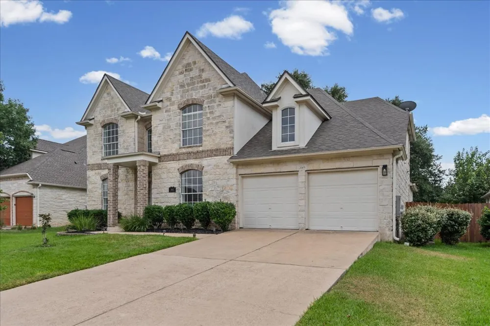 2005 Forest Hill Cove Round Rock, TX 78665