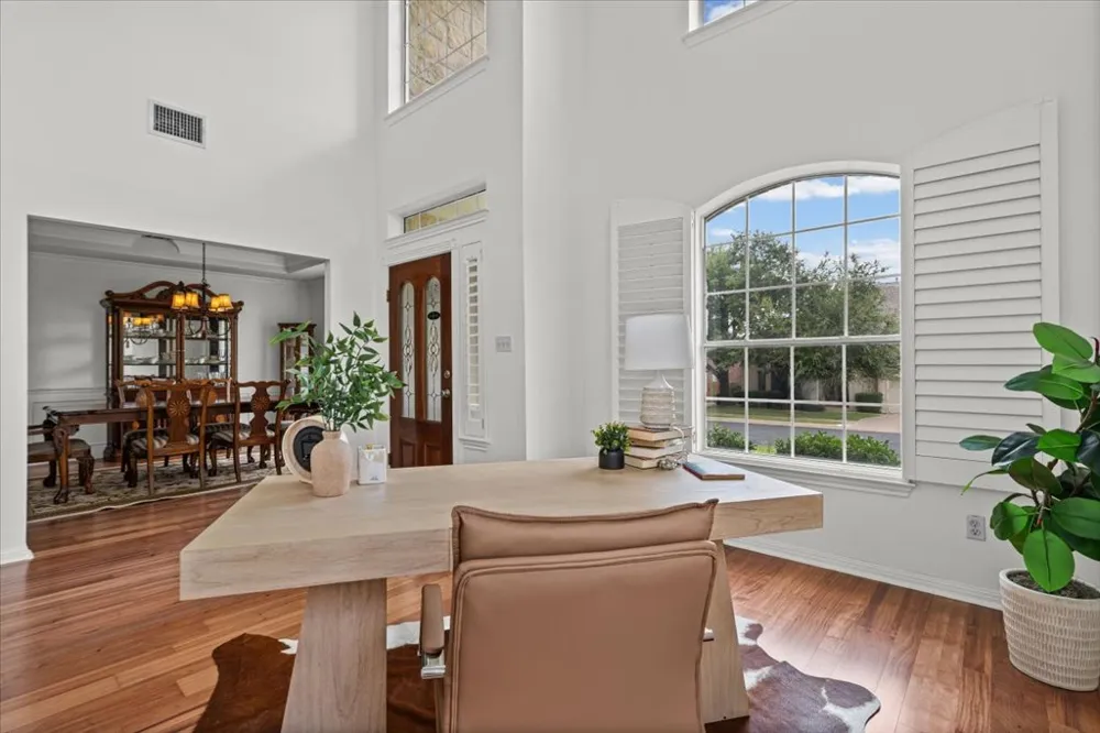 2005 Forest Hill Cove Round Rock, TX 78665