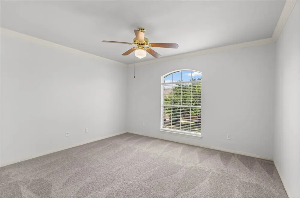 2005 Forest Hill Cove Round Rock, TX 78665