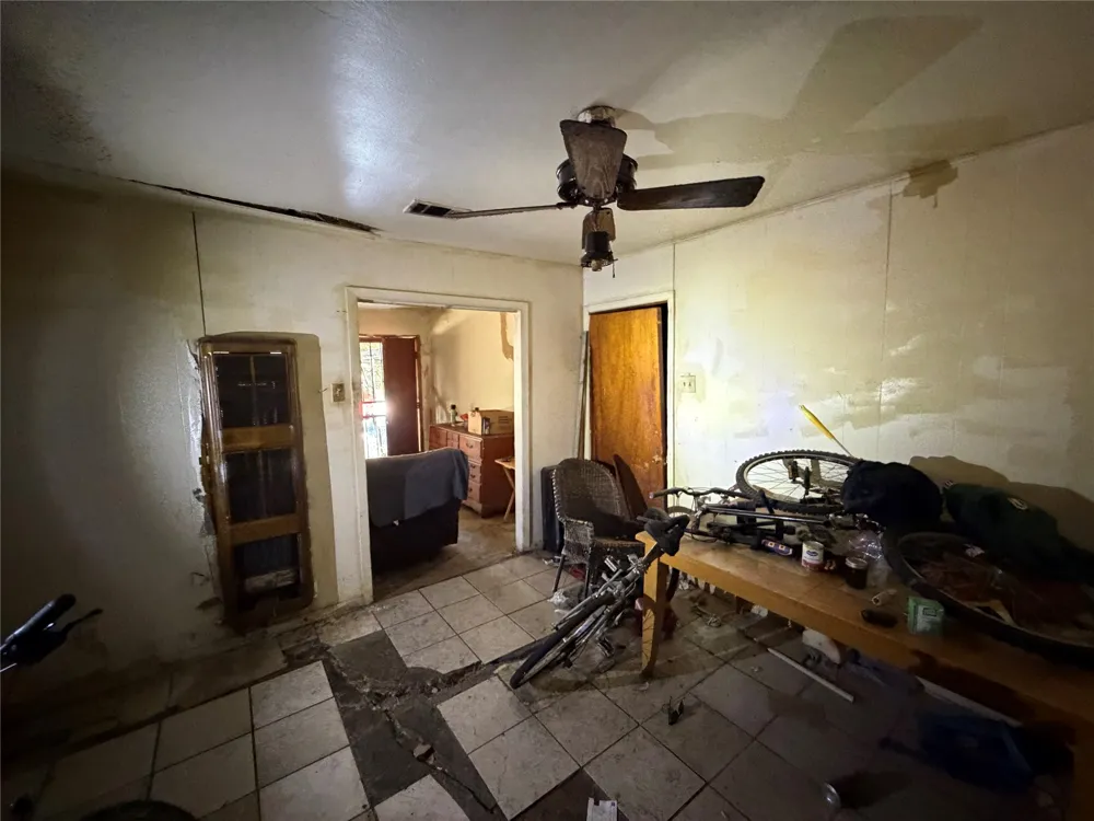 4909 Eastdale Drive Austin, TX 78723