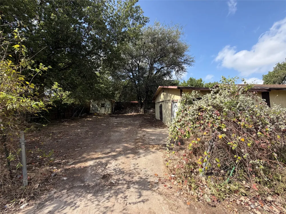 4909 Eastdale Drive Austin, TX 78723