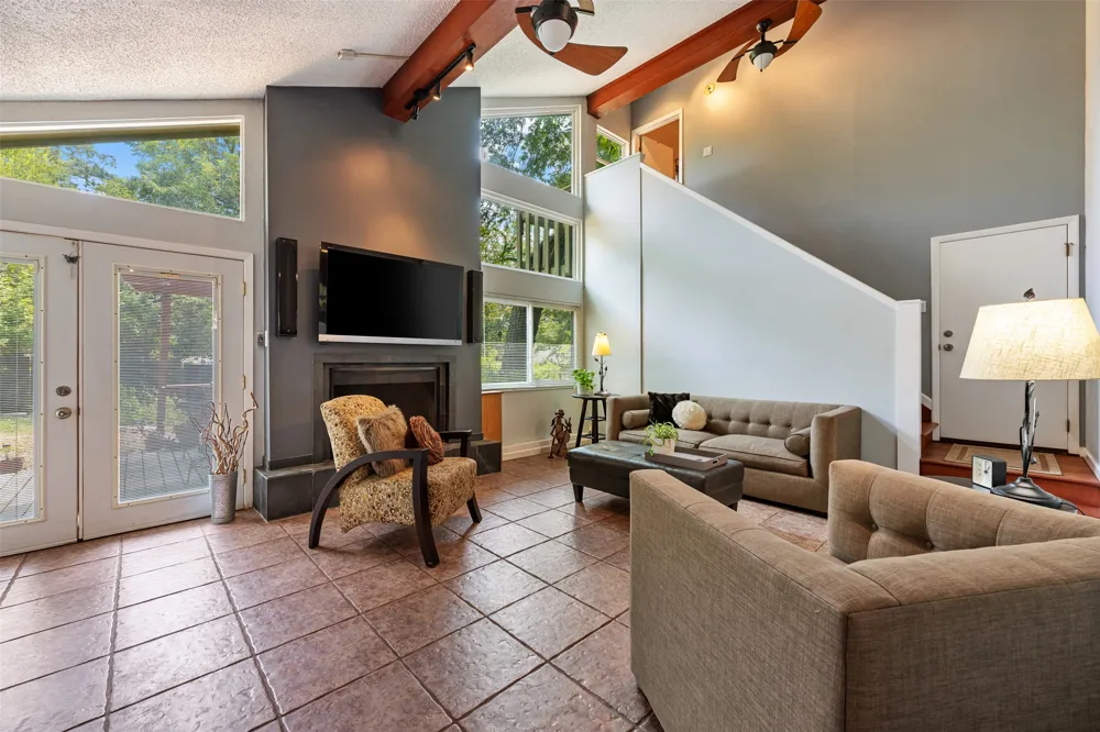 12007 Oak Haven Road Austin, TX 78753