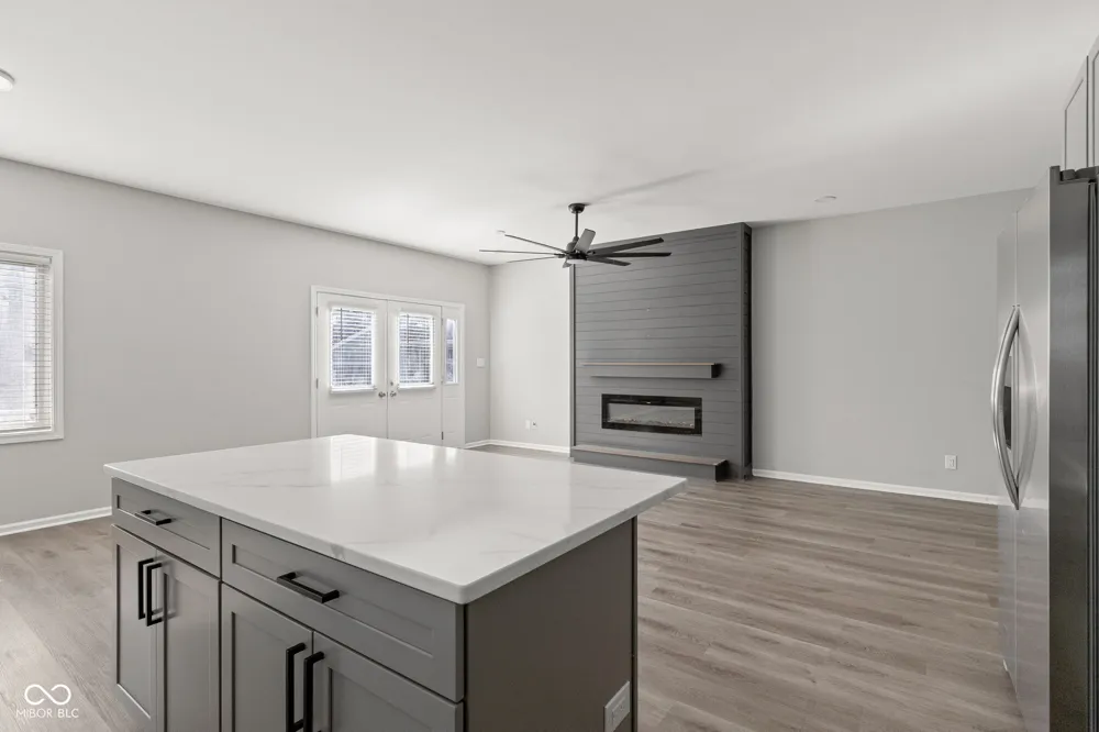 2047 Ruckle Street Indianapolis, IN 46202