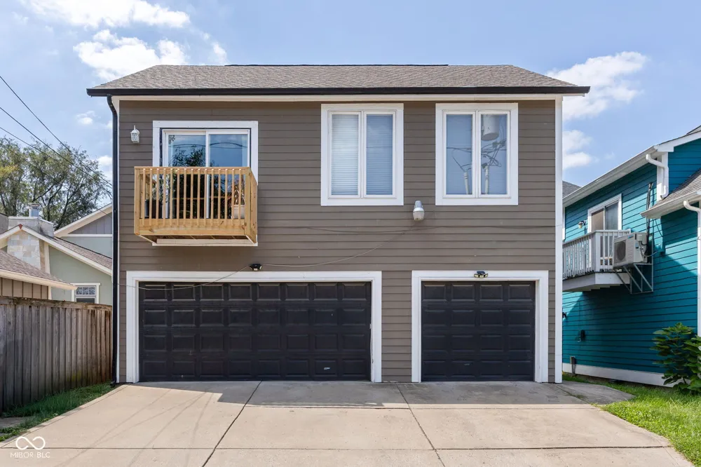2047 Ruckle Street Indianapolis, IN 46202