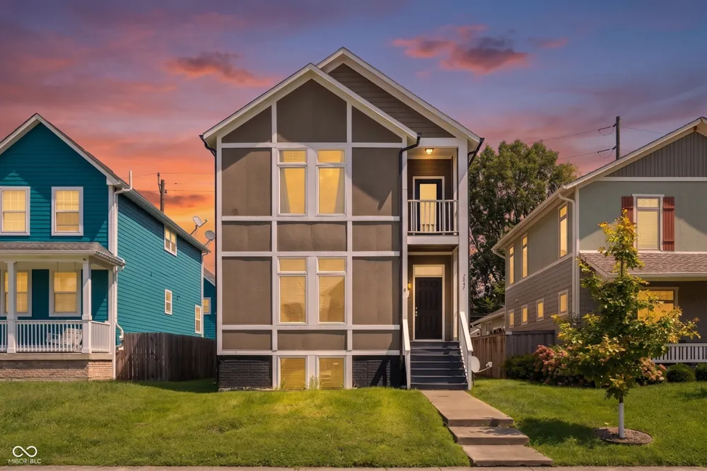 2047 Ruckle Street Indianapolis, IN 46202
