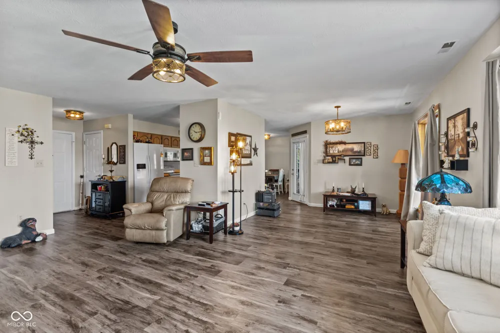 1360 Kanterbury Lane Mooresville, IN 46158
