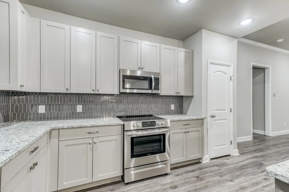 506 W OAK STREET Weatherford, TX 76086