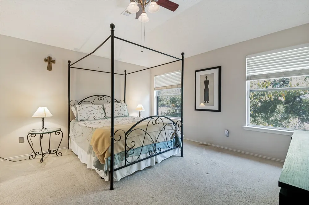 2116 Pritchard Drive Grapevine, TX 76051