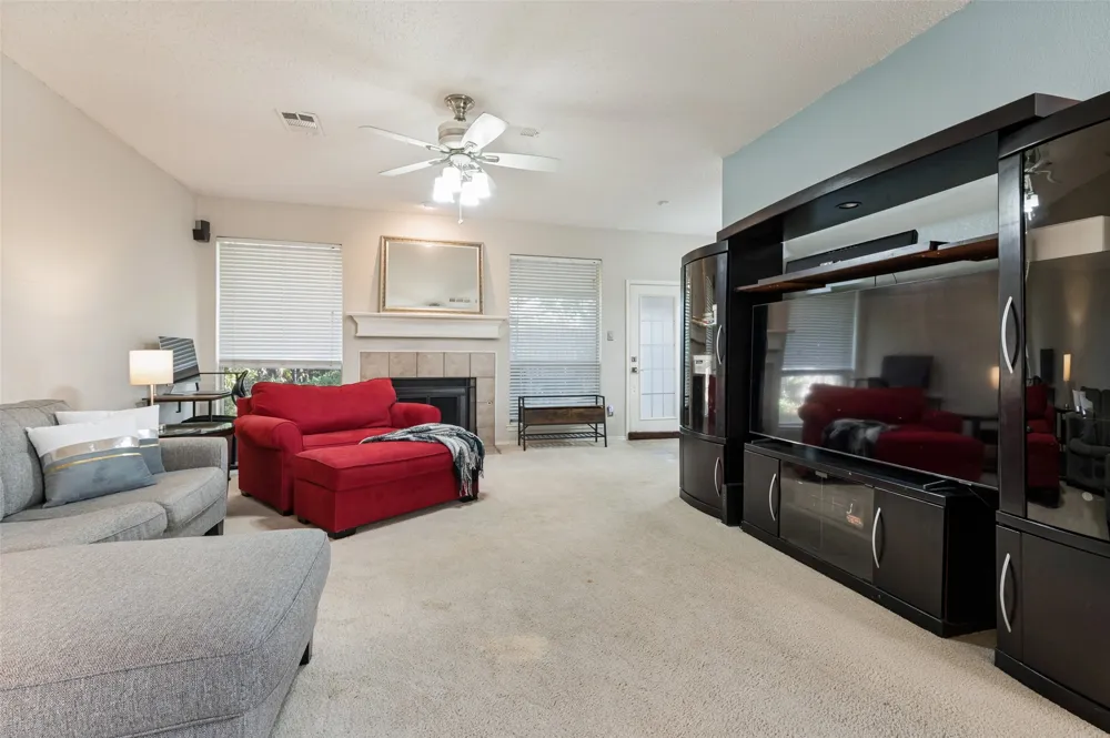 2116 Pritchard Drive Grapevine, TX 76051