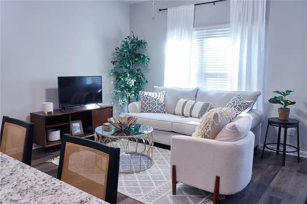 2994 Bayrose Circle #94 East Point, GA 30344