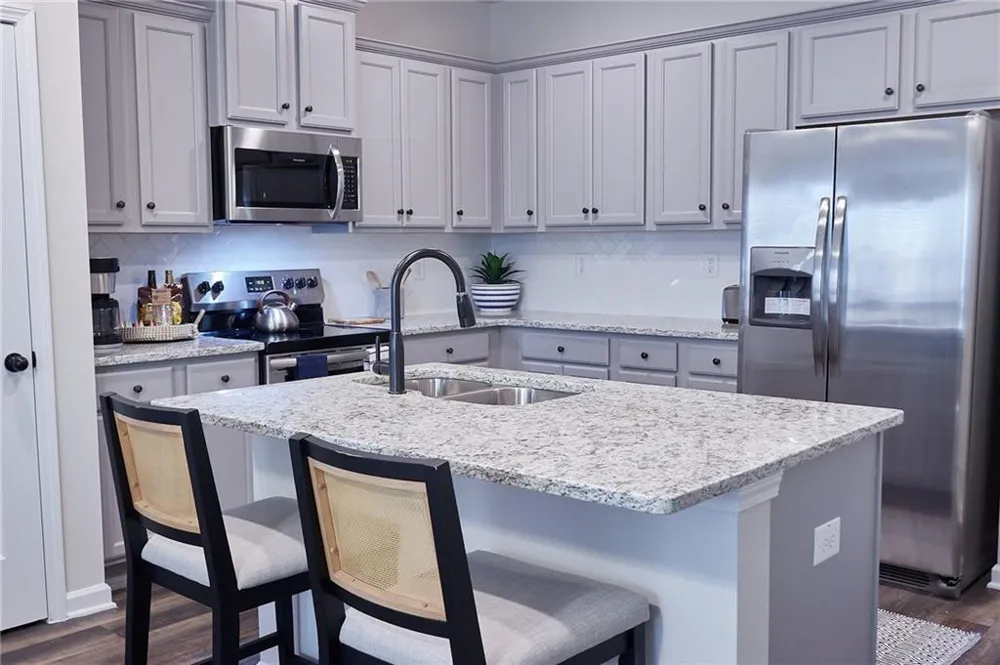 2994 Bayrose Circle #94 East Point, GA 30344