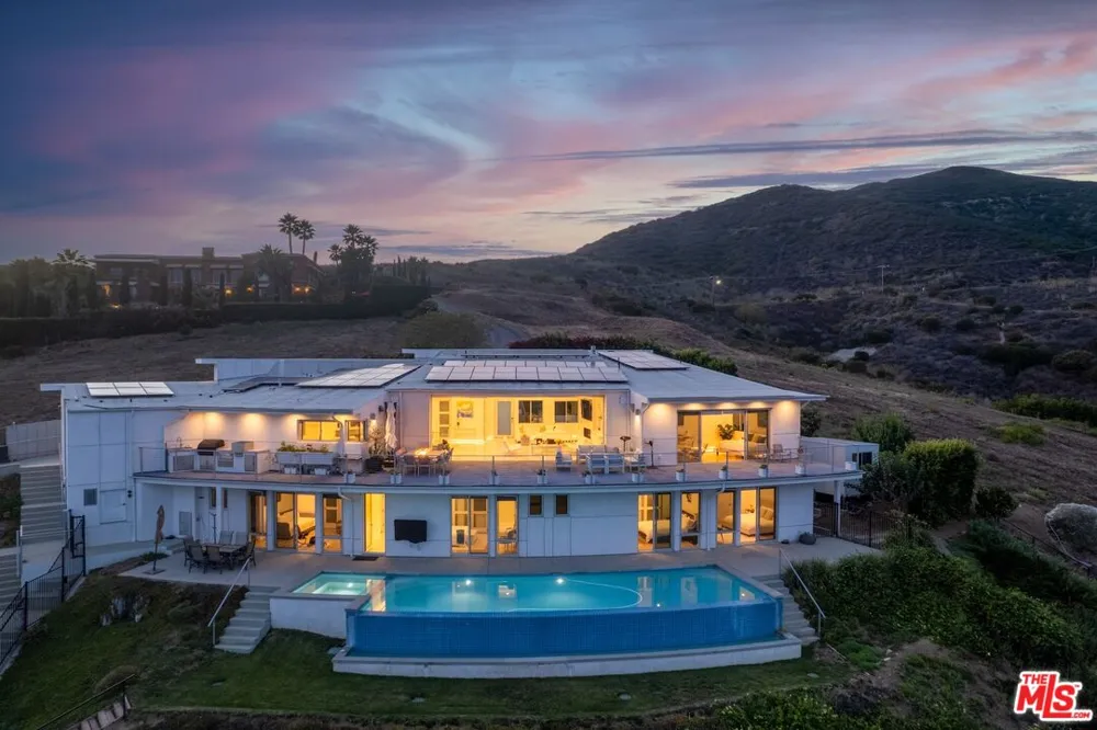 28405 Via Acero Street Malibu, CA 90265