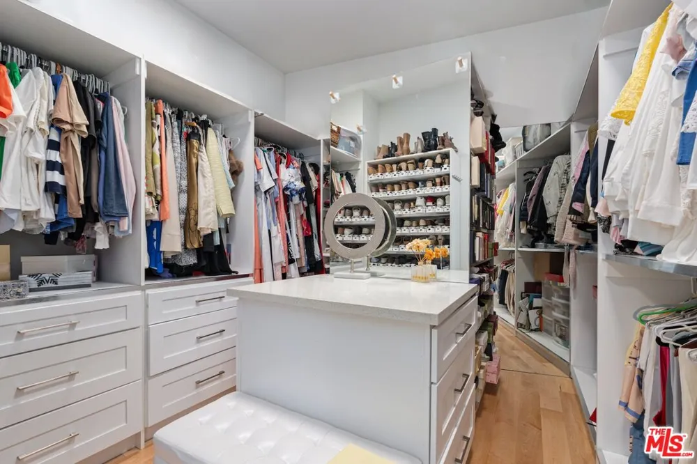 28405 Via Acero Street Malibu, CA 90265