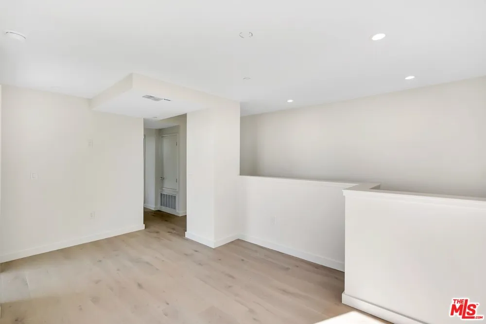 28405 Via Acero Street Malibu, CA 90265