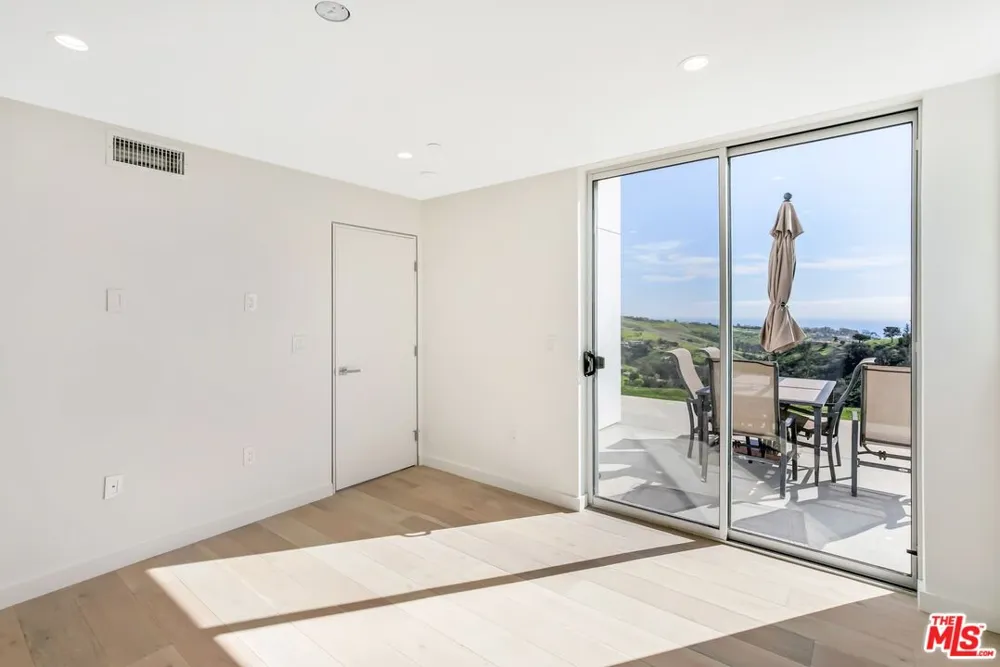 28405 Via Acero Street Malibu, CA 90265
