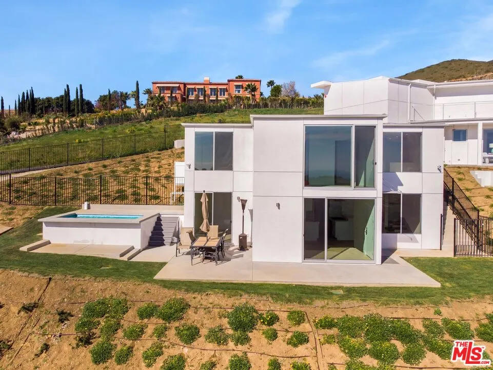 28405 Via Acero Street Malibu, CA 90265