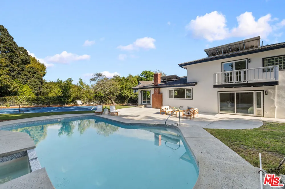5601 Whitecliff Drive Rancho Palos Verdes, CA 90275