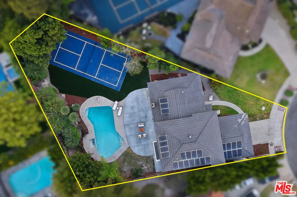 5601 Whitecliff Drive Rancho Palos Verdes, CA 90275
