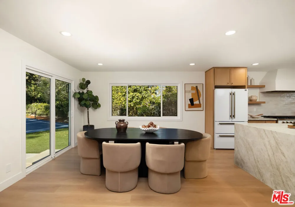 5601 Whitecliff Drive Rancho Palos Verdes, CA 90275