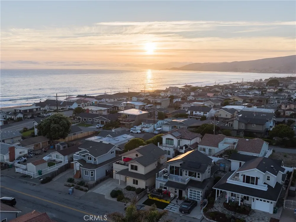 33 23rd Street Cayucos, CA 93430