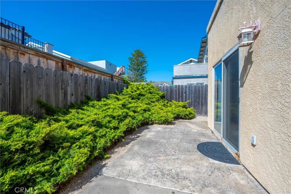 33 23rd Street Cayucos, CA 93430
