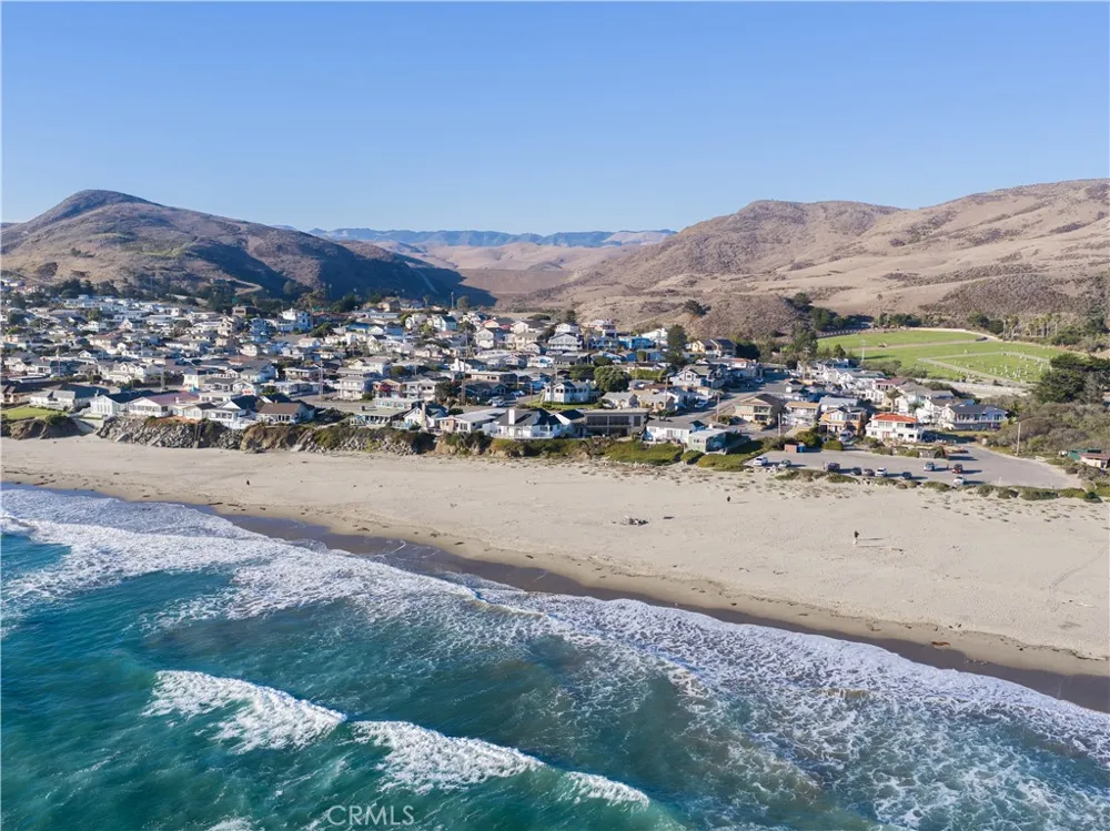 33 23rd Street Cayucos, CA 93430
