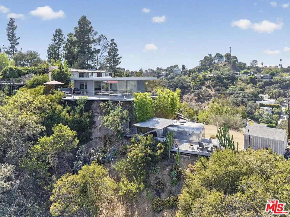 9012 Crescent Drive Los Angeles, CA 90046
