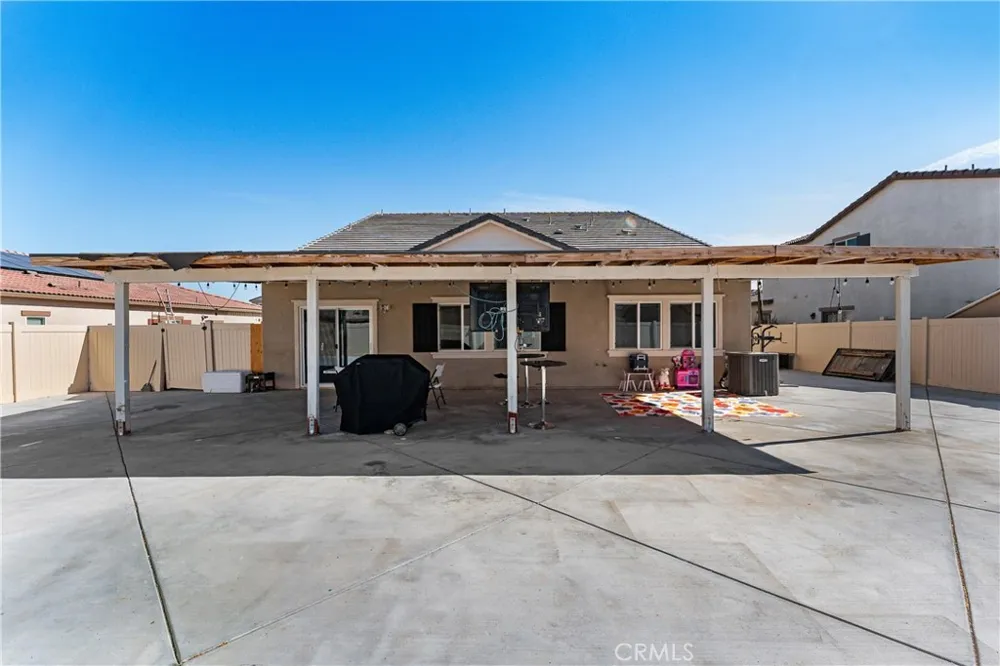 4413 W Avenue J2 Lancaster, CA 93536