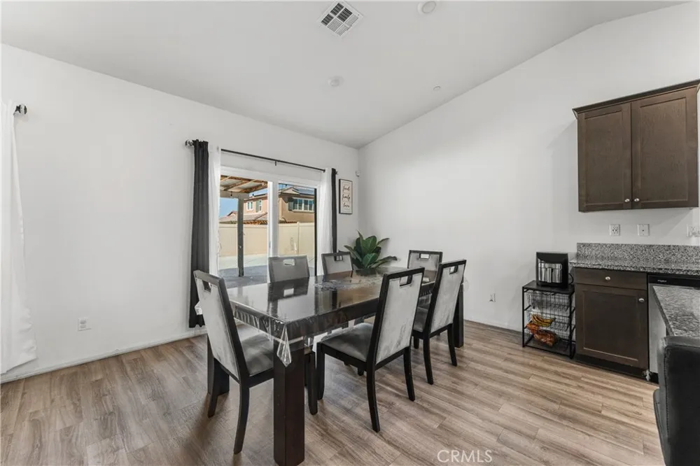 4413 W Avenue J2 Lancaster, CA 93536