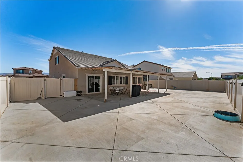 4413 W Avenue J2 Lancaster, CA 93536