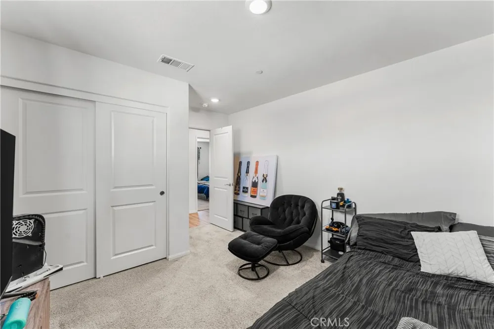 4413 W Avenue J2 Lancaster, CA 93536