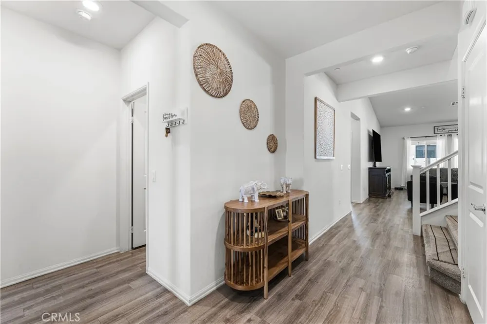 4413 W Avenue J2 Lancaster, CA 93536