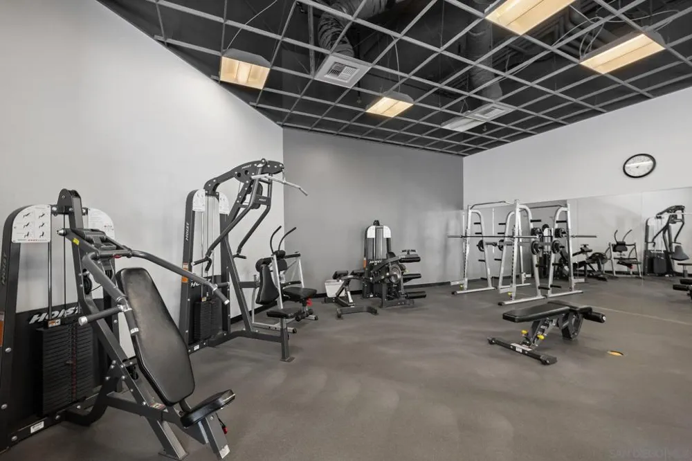 253 10Th #1001 San Diego, CA 92101